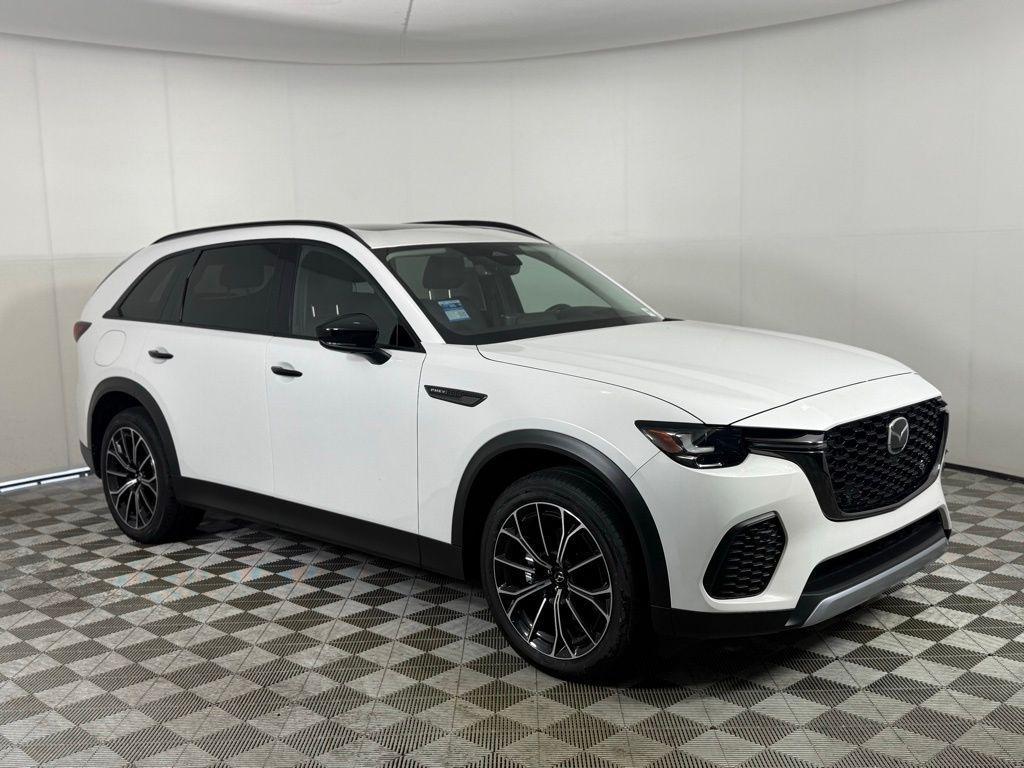 new 2025 Mazda CX-70 PHEV car, priced at $57,085