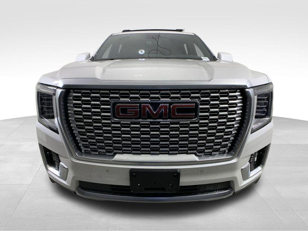 new 2024 GMC Yukon XL car, priced at $90,230