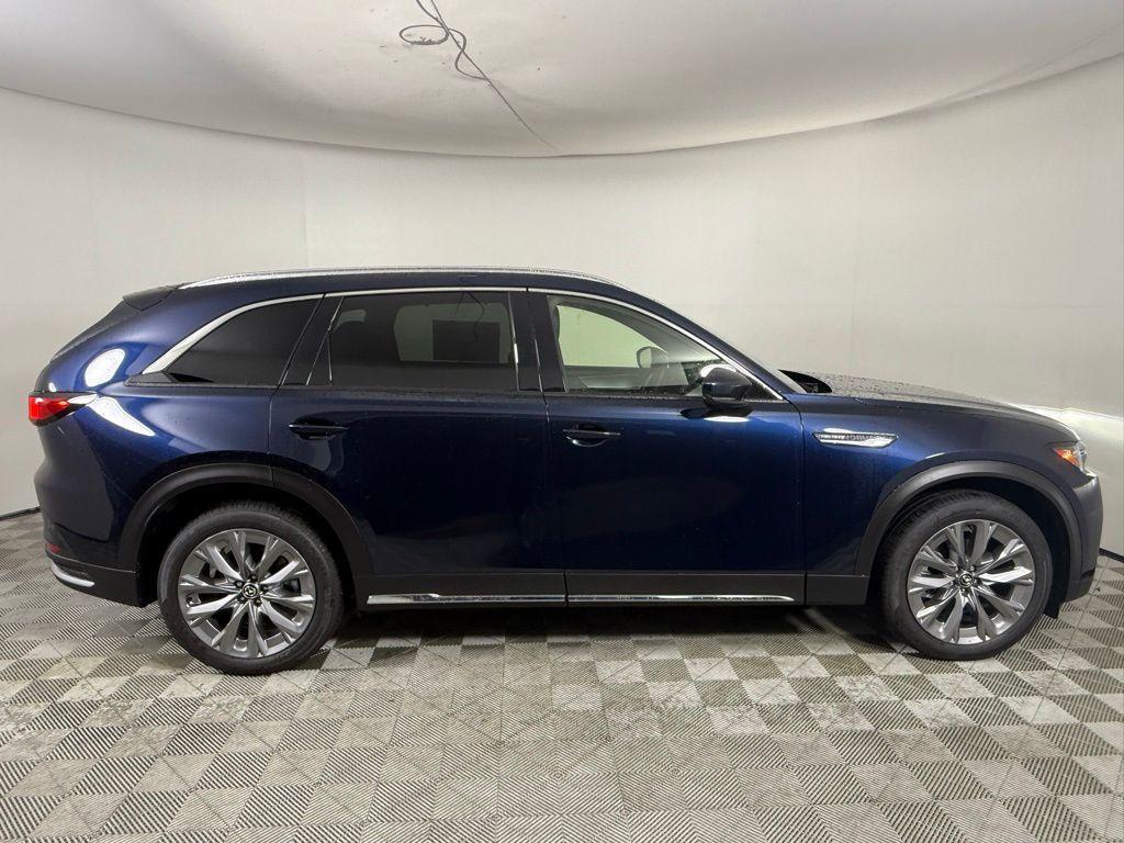 new 2025 Mazda CX-90 car, priced at $51,455