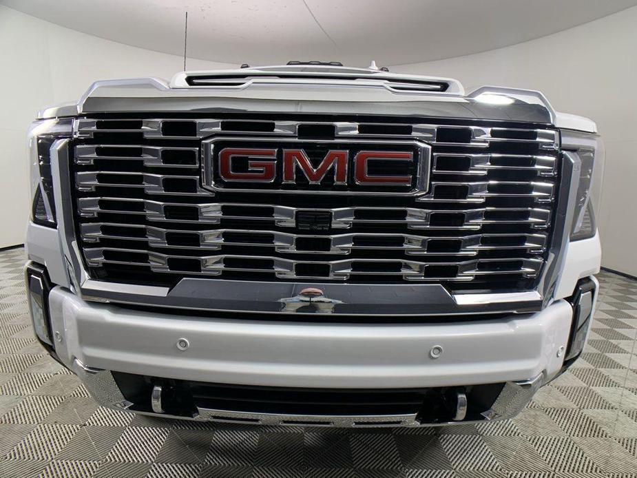 new 2025 GMC Sierra 2500 car, priced at $87,765