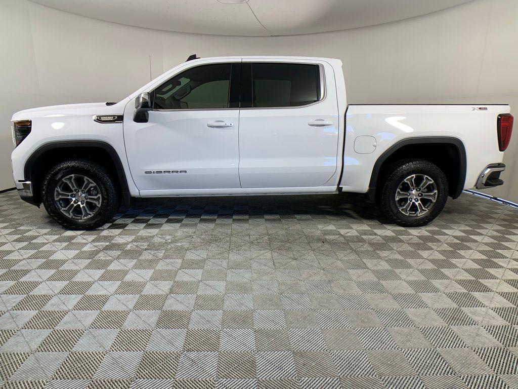 new 2024 GMC Sierra 1500 car, priced at $59,080