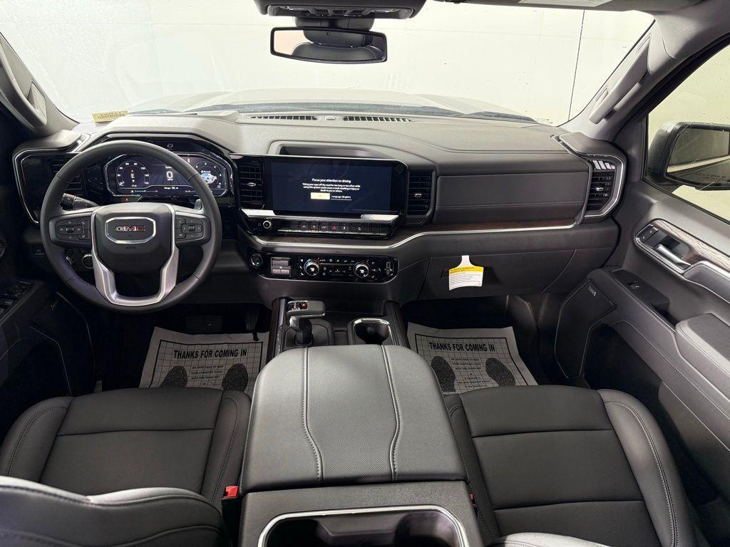 new 2025 GMC Sierra 1500 car, priced at $61,030