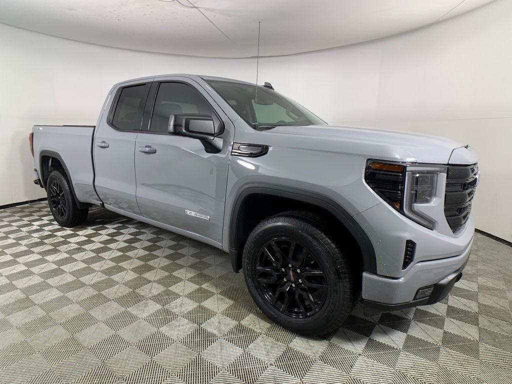 new 2024 GMC Sierra 1500 car, priced at $49,090