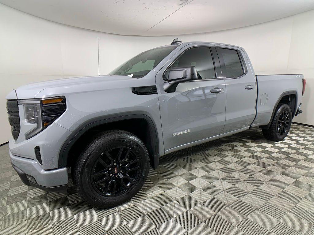 new 2024 GMC Sierra 1500 car, priced at $49,090