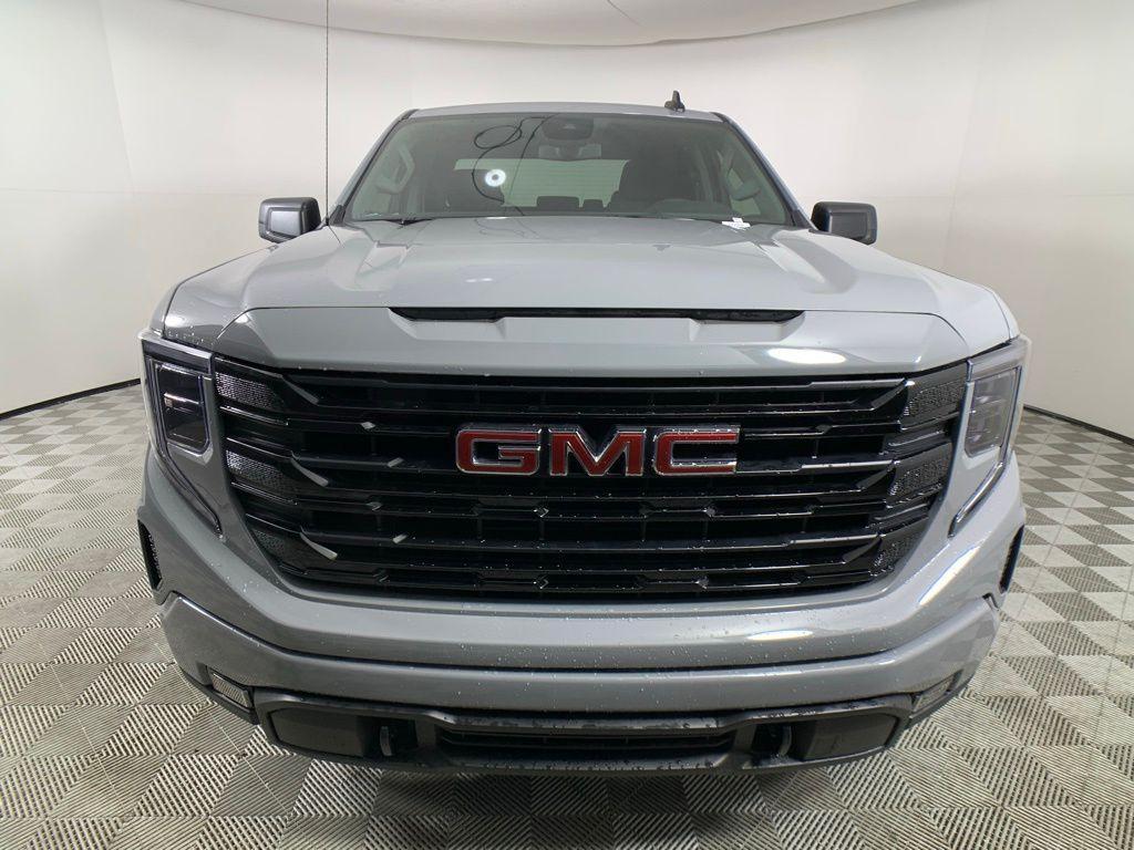 new 2024 GMC Sierra 1500 car, priced at $49,090