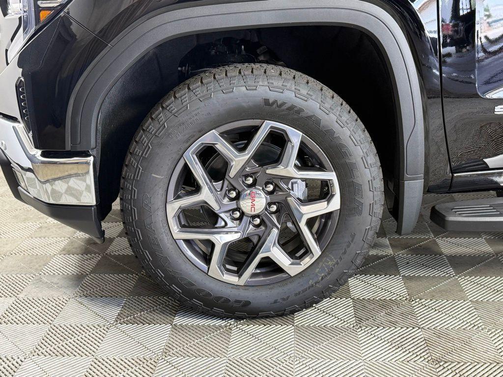 new 2025 GMC Sierra 1500 car, priced at $64,460
