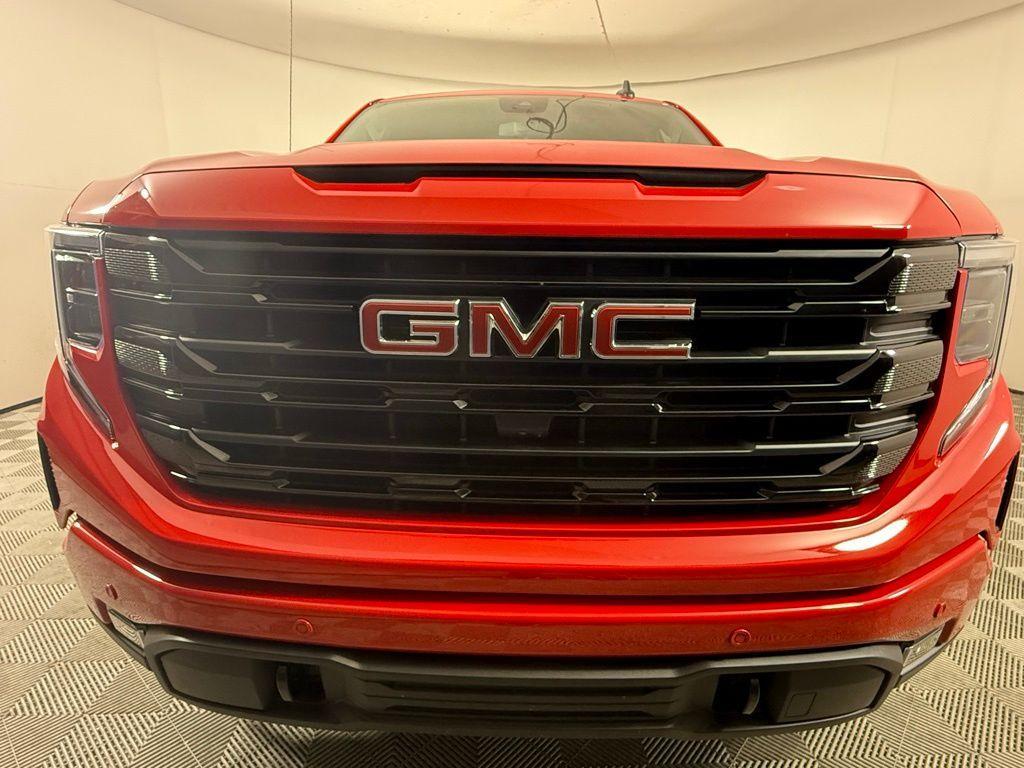 new 2025 GMC Sierra 1500 car, priced at $66,125