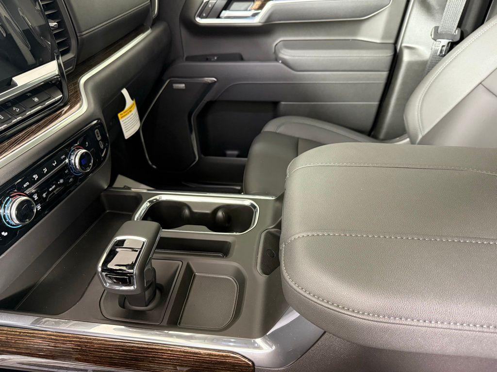 new 2025 GMC Sierra 1500 car, priced at $66,125