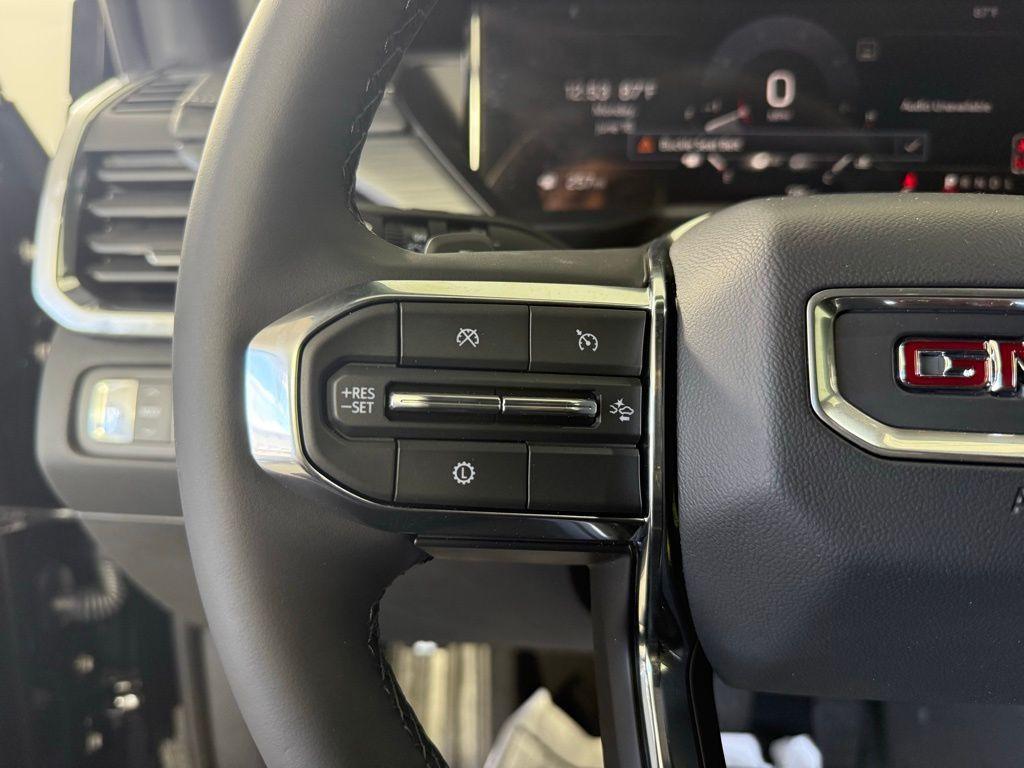 new 2025 GMC Acadia car, priced at $45,365