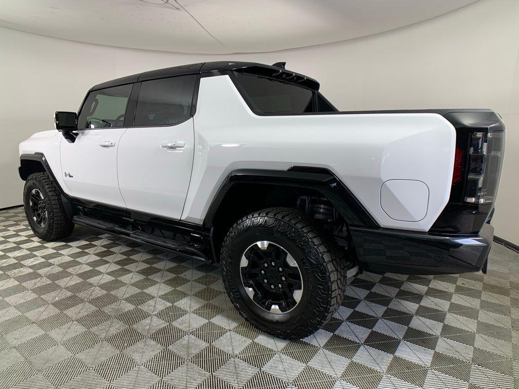 new 2025 GMC HUMMER EV Pickup car, priced at $109,430