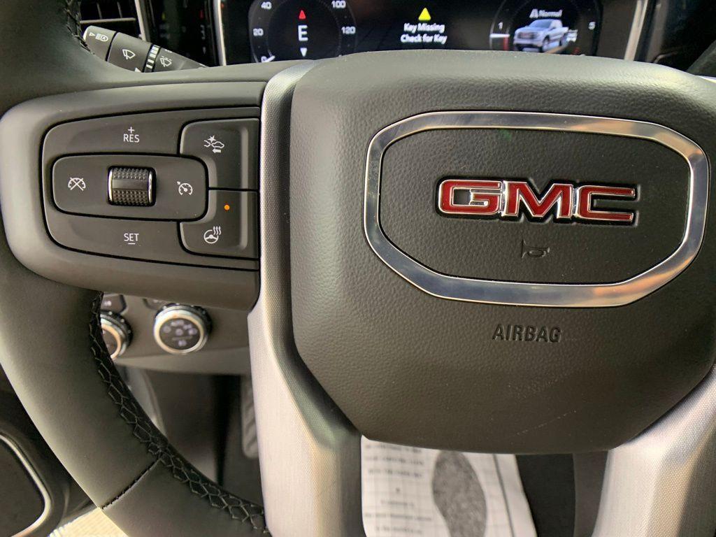 new 2025 GMC Sierra 1500 car, priced at $53,730