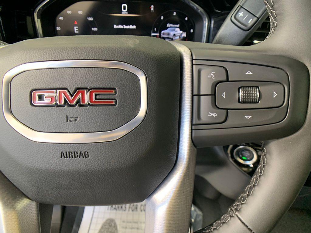 new 2025 GMC Sierra 1500 car, priced at $53,585