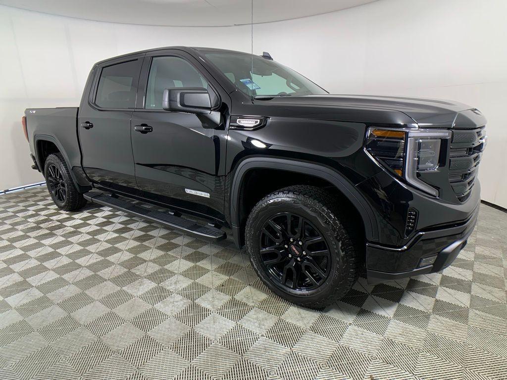 new 2025 GMC Sierra 1500 car, priced at $53,585