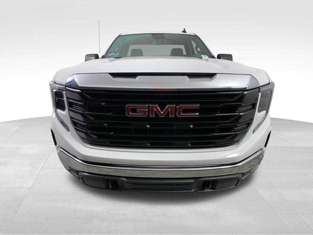 new 2025 GMC Sierra 1500 car, priced at $38,130