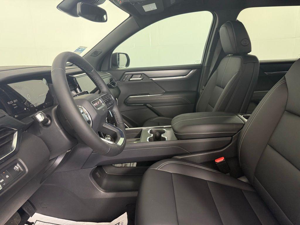 new 2025 GMC Acadia car, priced at $45,870