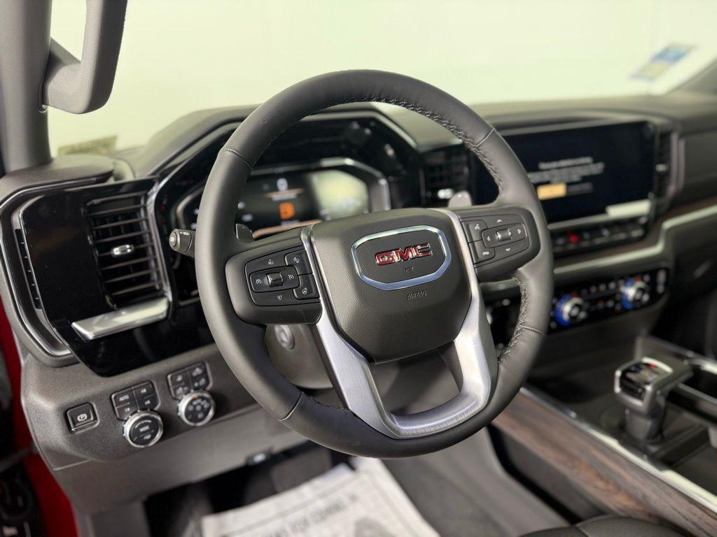 new 2025 GMC Sierra 1500 car, priced at $60,390