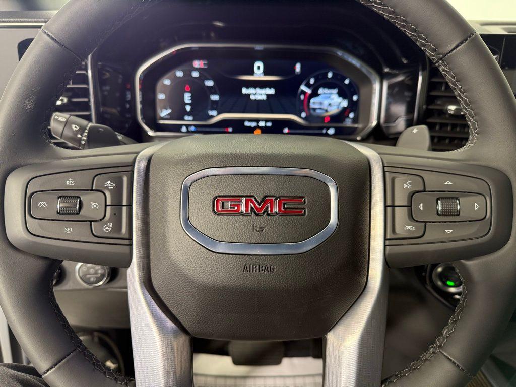 new 2025 GMC Sierra 1500 car, priced at $62,405
