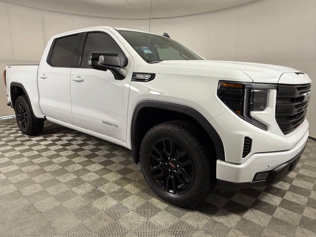 new 2025 GMC Sierra 1500 car, priced at $62,405