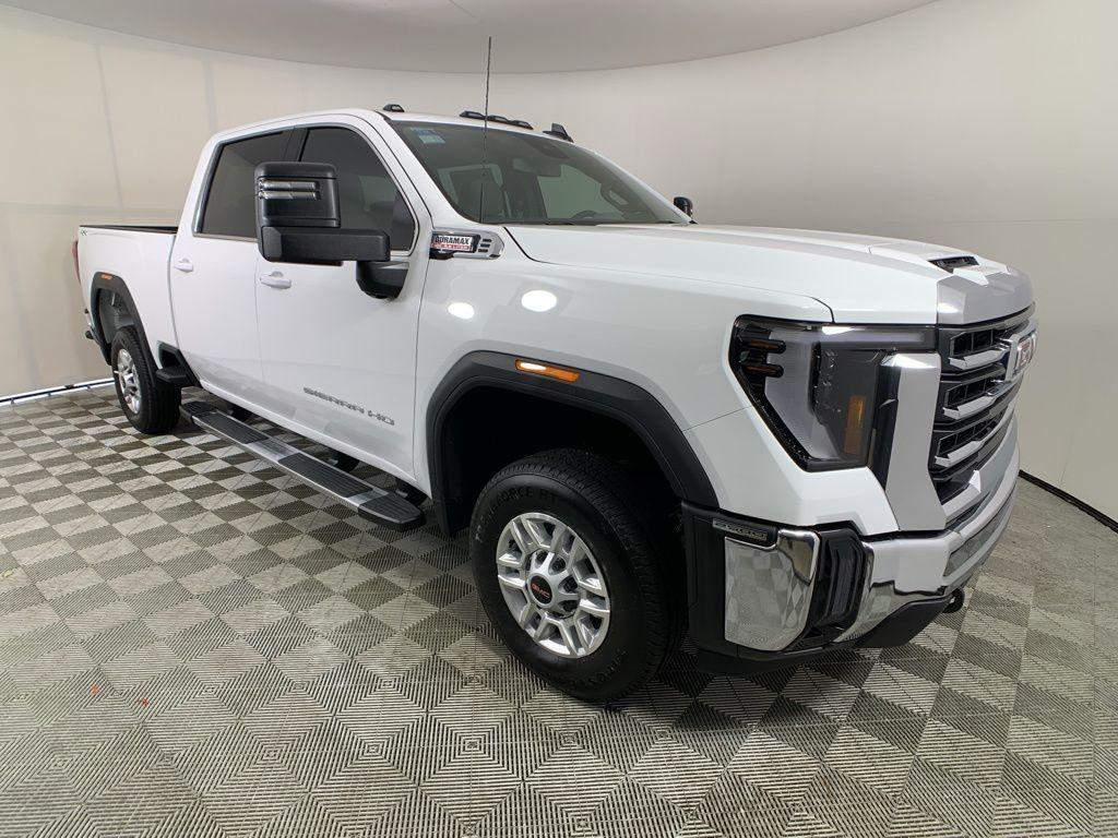 new 2025 GMC Sierra 2500 car, priced at $70,000