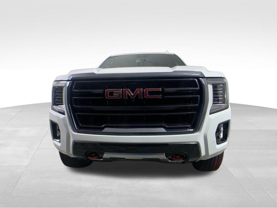 new 2024 GMC Yukon XL car, priced at $72,515