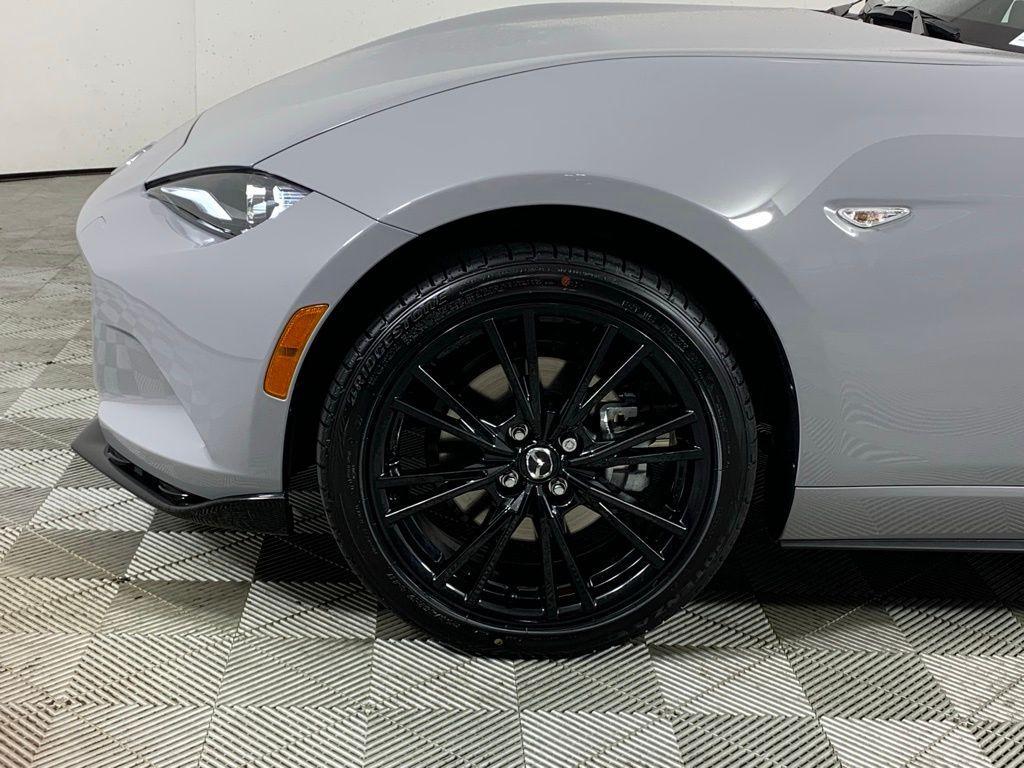 new 2025 Mazda MX-5 Miata car, priced at $34,985