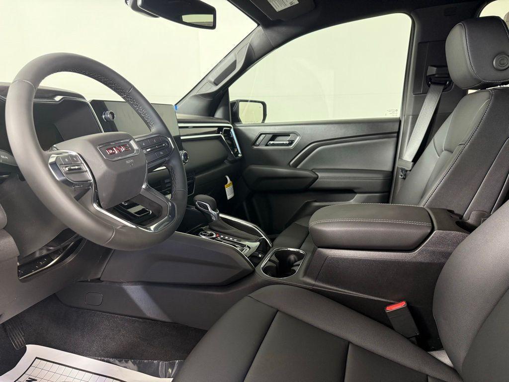 new 2025 GMC Canyon car, priced at $46,760