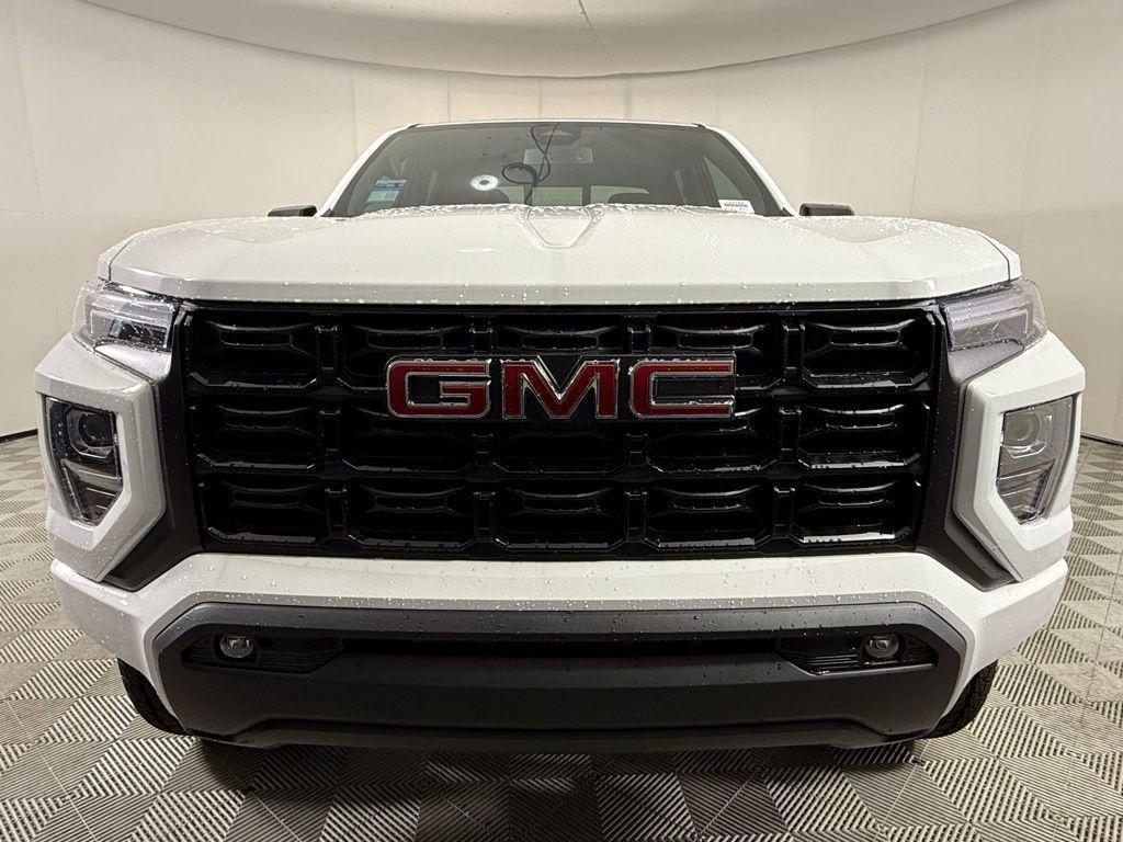 new 2025 GMC Canyon car, priced at $41,990