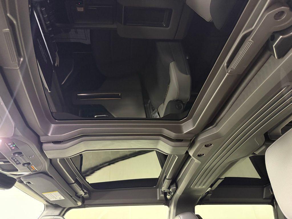 new 2025 GMC HUMMER EV SUV car, priced at $100,160