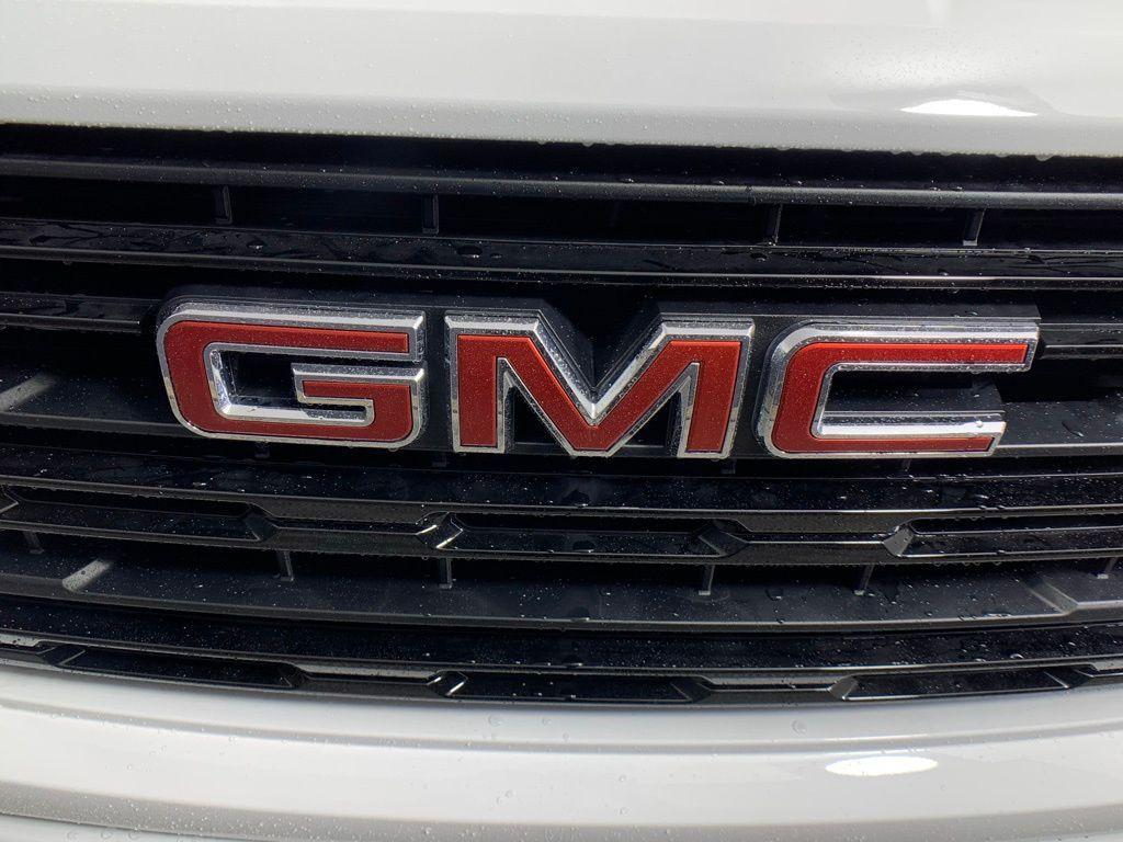 new 2025 GMC Sierra 1500 car, priced at $53,090