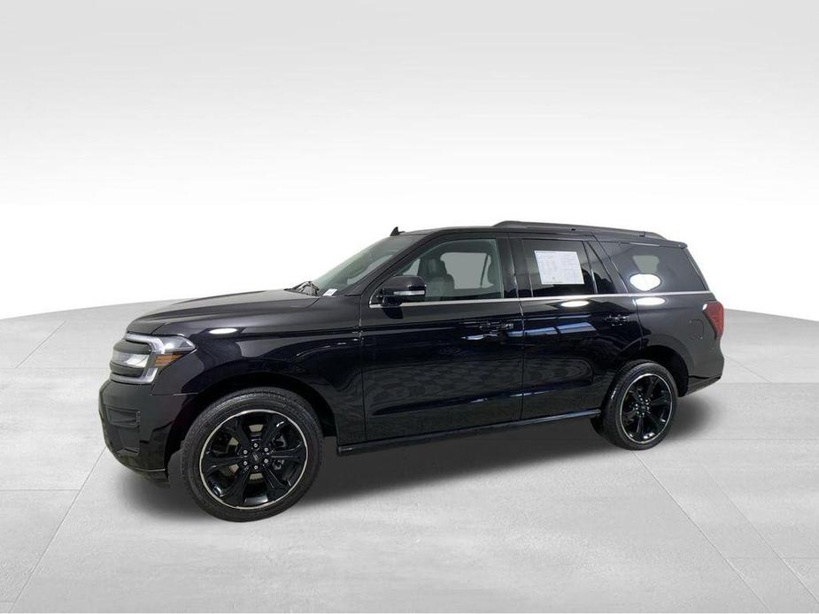 used 2022 Ford Expedition car, priced at $53,592