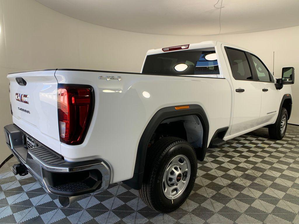 new 2024 GMC Sierra 2500 car, priced at $58,000