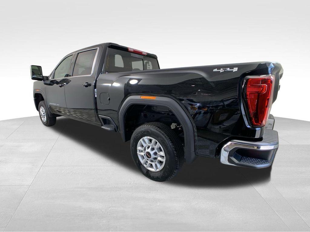 new 2025 GMC Sierra 2500 car, priced at $70,000