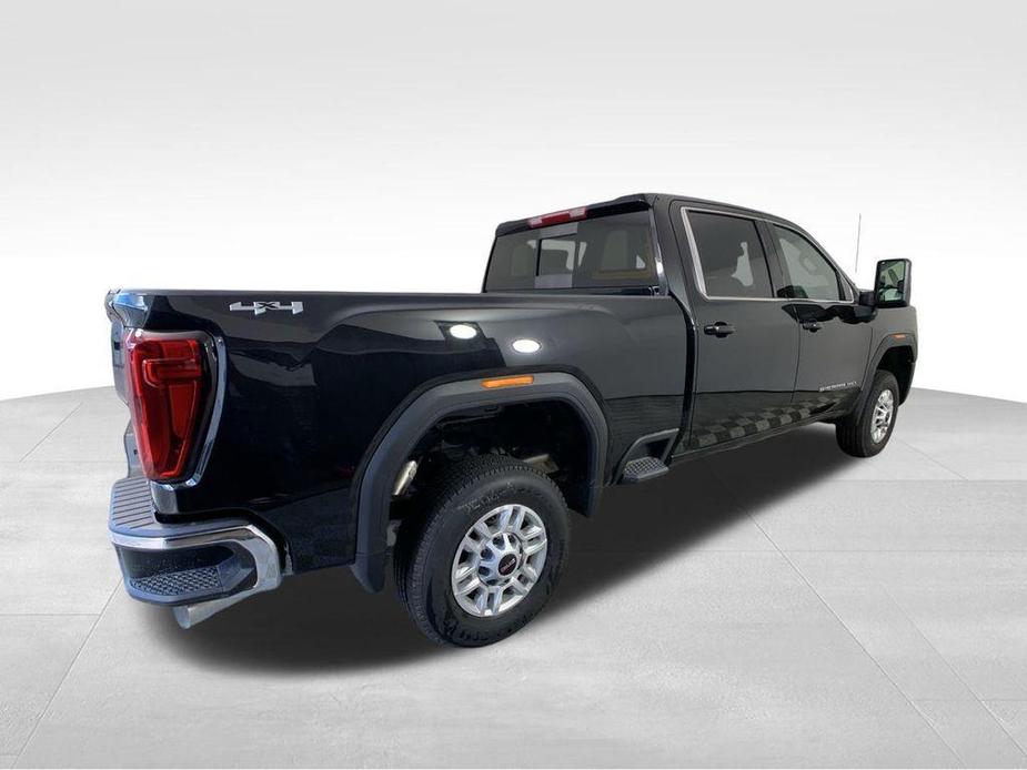 new 2025 GMC Sierra 2500 car, priced at $70,000