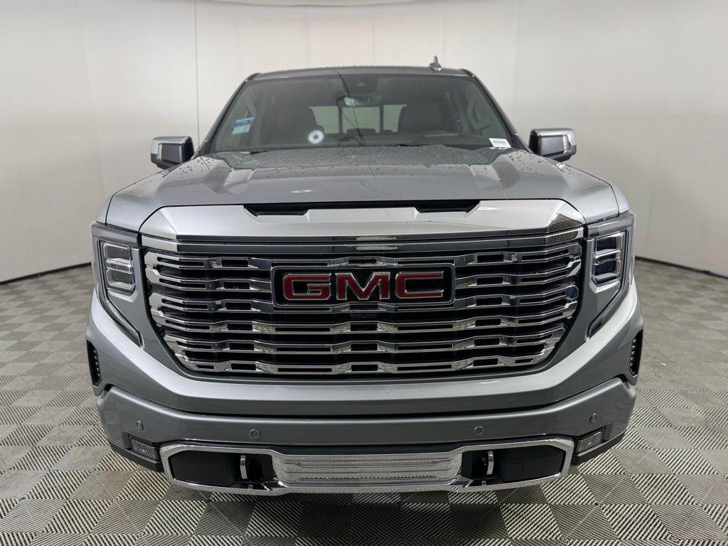 new 2025 GMC Sierra 1500 car, priced at $77,250