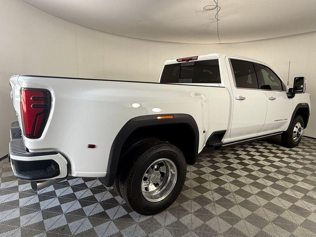 new 2025 GMC Sierra 3500 car, priced at $92,450
