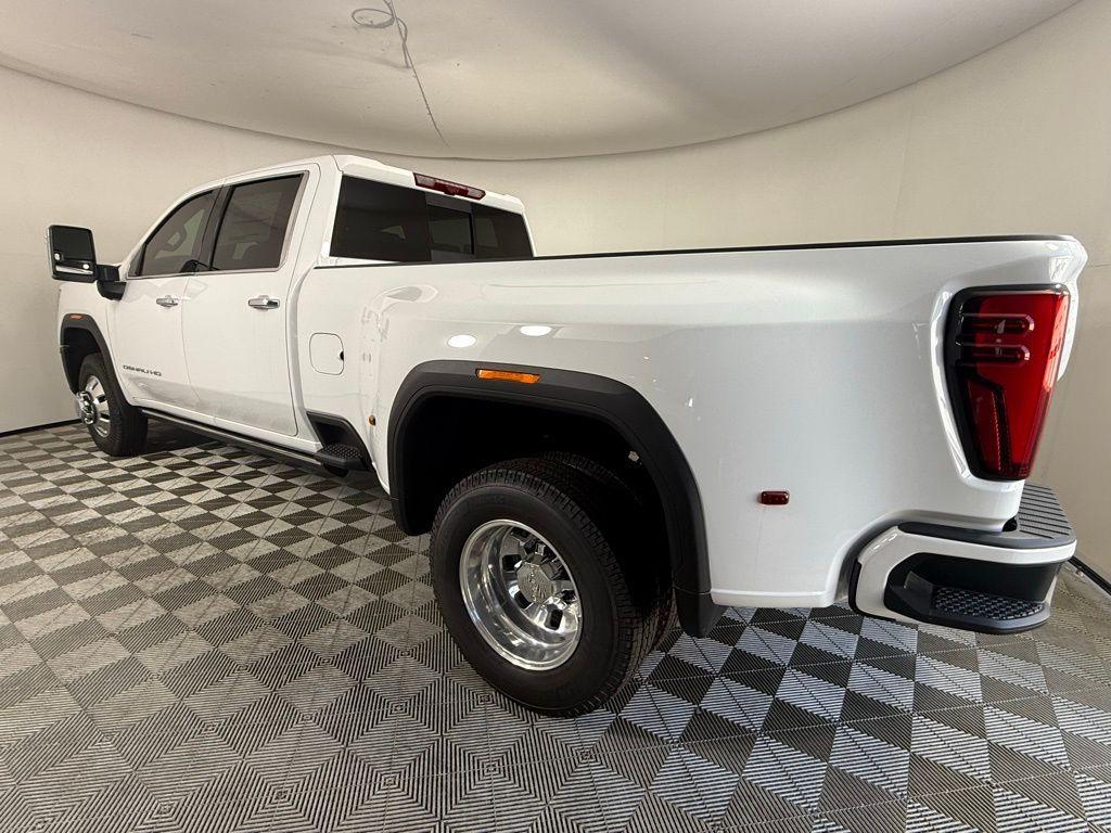 new 2025 GMC Sierra 3500 car, priced at $92,450