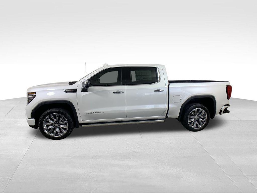 new 2025 GMC Sierra 1500 car, priced at $73,070