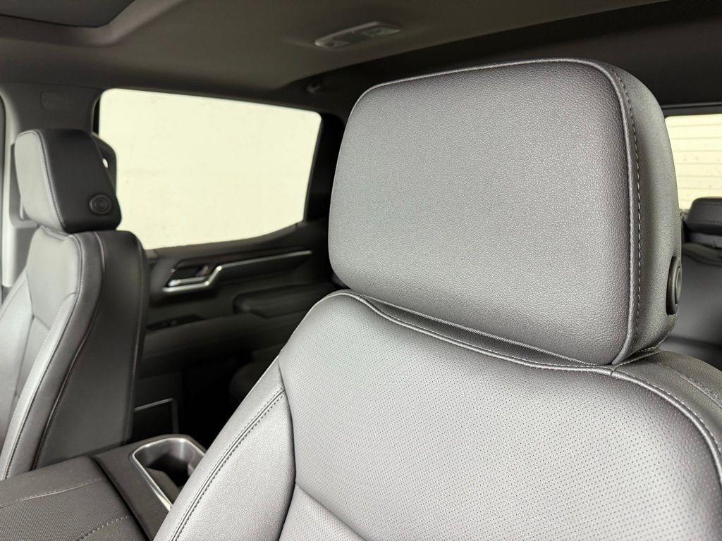 new 2025 GMC Sierra 1500 car, priced at $65,565