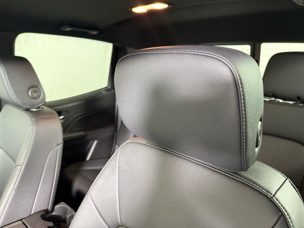 new 2025 GMC Canyon car, priced at $40,515
