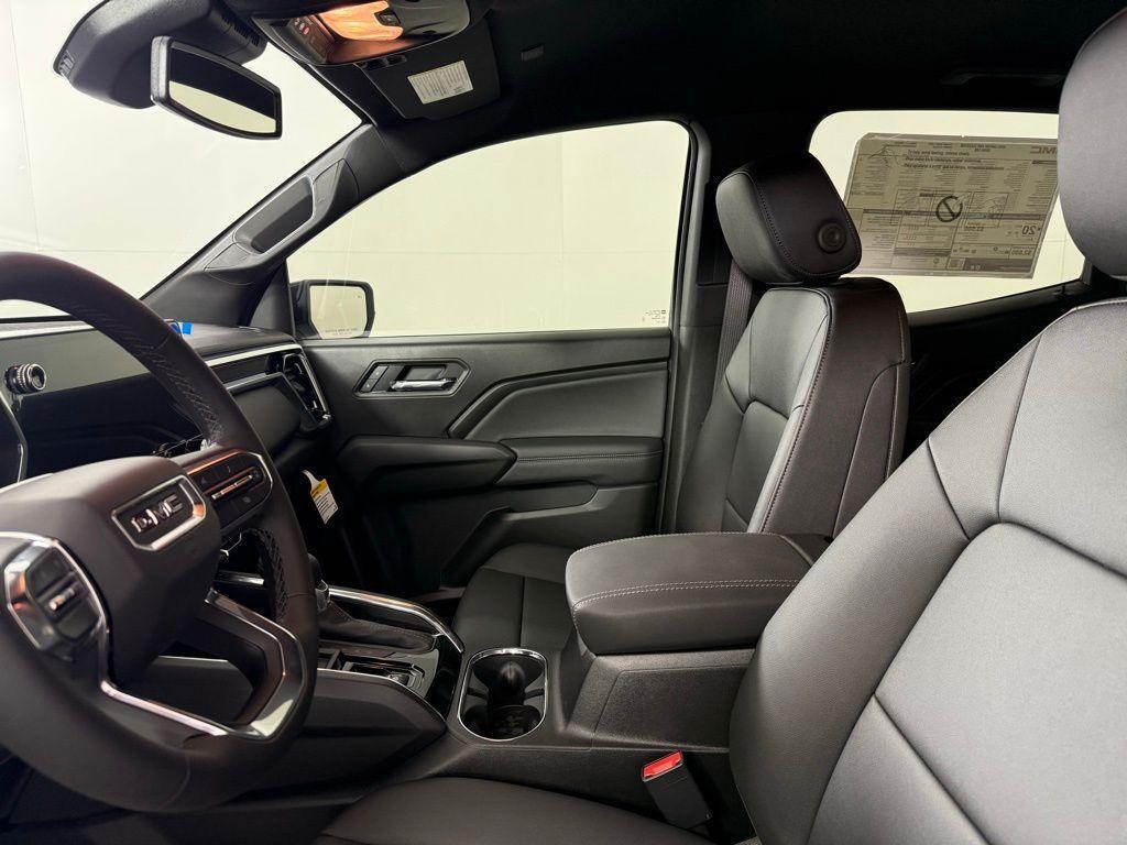 new 2025 GMC Canyon car, priced at $41,515