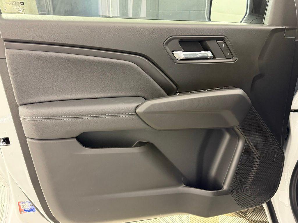 new 2025 GMC Canyon car, priced at $41,515