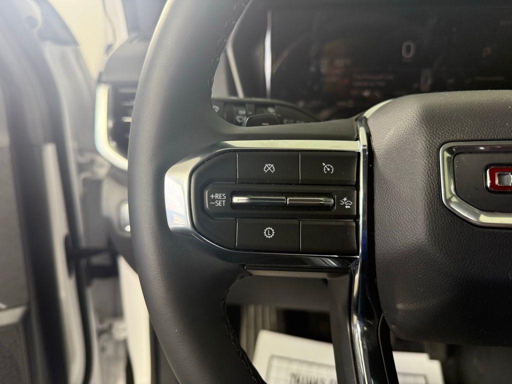new 2025 GMC Terrain car, priced at $32,435