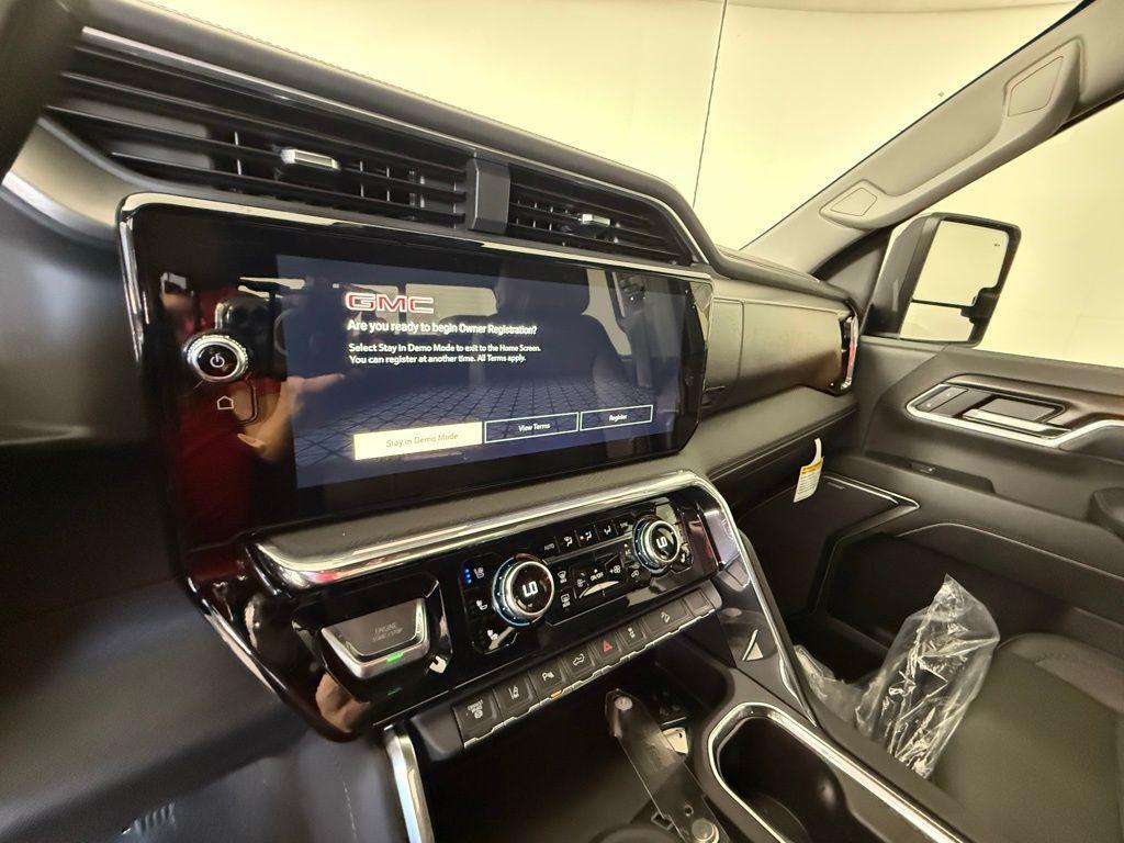 new 2025 GMC Sierra 2500 car, priced at $85,800