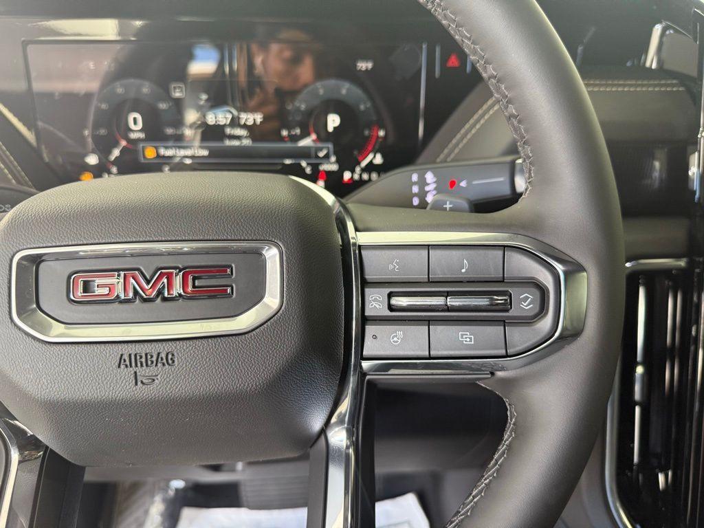 new 2025 GMC Yukon XL car, priced at $72,409