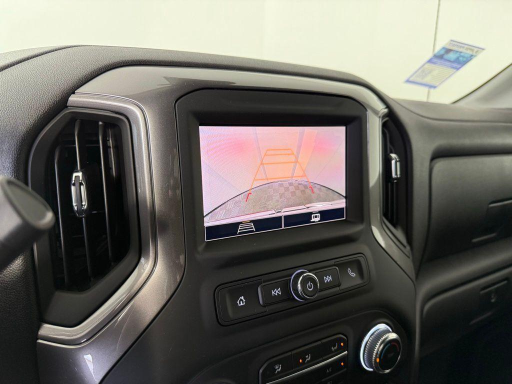 new 2025 GMC Sierra 1500 car, priced at $46,330