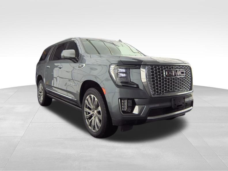 used 2022 GMC Yukon XL car, priced at $57,591