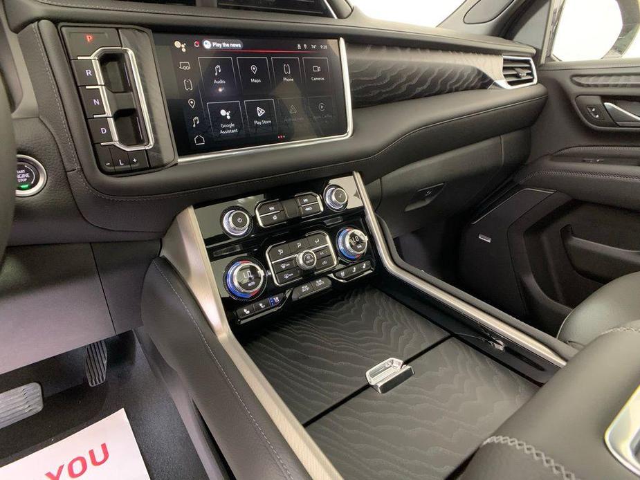 new 2024 GMC Yukon XL car, priced at $79,580