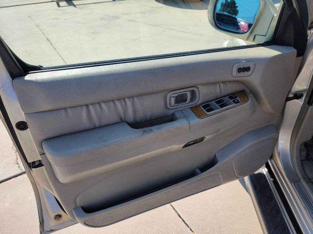 used 2001 INFINITI QX4 car, priced at $3,997