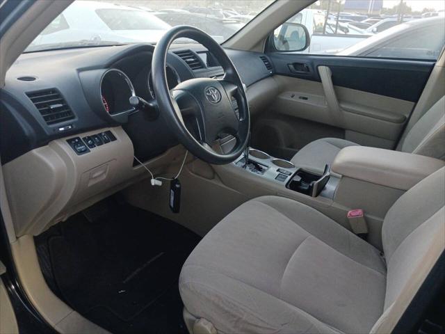 used 2012 Toyota Highlander car, priced at $15,997