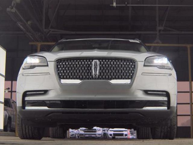 used 2022 Lincoln Aviator car, priced at $41,490